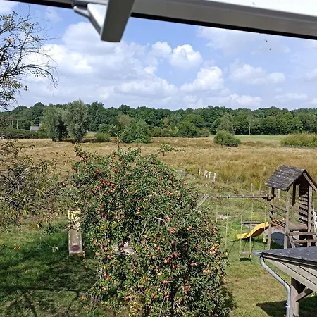 Holiday home Le Ventre Rouge La Neuville-aux-Joutes